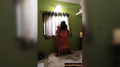 Big ass marathi aunty in saree xxx selfie with lover