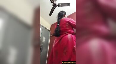 Telugu aunty all naked in whatsapp video call
