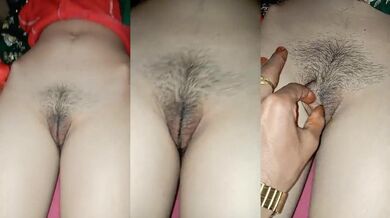 Young rajasthani aunty showing her pink pussy (mobile mms)