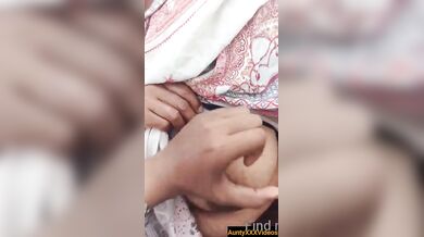 Pakistani aunty lets the boyfriend play with her tanker boobs