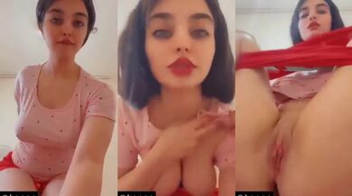 Homealone baloch housewife showing pink holes